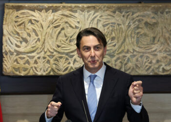 مبعوث بايدن: نحاول وضع حل ينهي المواجهات بين “حزب الله” وإسرائيل بناء على القرار 1701 ولبنان