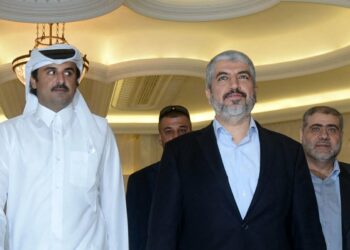 الإدارة الأمريكية تطلب من دولة قطر طرد قادة “حماس” من أراضيها وتسليم مشعل والحية.. والحركة تنفي بشكل قاطع
