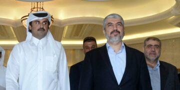 الإدارة الأمريكية تطلب من دولة قطر طرد قادة “حماس” من أراضيها وتسليم مشعل والحية.. والحركة تنفي بشكل قاطع