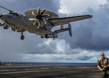 البنتاغون يعلن نشر قدرات عسكرية جديدة بالشرق الأوسط ستصل “خلال الأشهر المقبلة” “دفاعا عن إسرائيل”