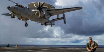 البنتاغون يعلن نشر قدرات عسكرية جديدة بالشرق الأوسط ستصل “خلال الأشهر المقبلة” “دفاعا عن إسرائيل”