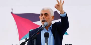 لم يأكل قبل استشهاده بـ 3 أيام.. تقرير تشريح جثمان الشهيد “يحيى السَّنوار” يكشف تفاصيل جديدةً عن لحظاته الأخيرة