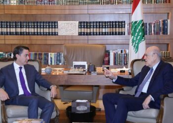 المبعوث الأمريكي بعد لقائه بري: نحن أمام فرصة حقيقية وجدية لإنهاء الحرب في لبنان خلال الأيام المقبلة وسنتوصل لإتفاق