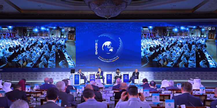 ملتقى أبوظبي الاستراتيجي الحادي عشر ناقش الاضطراب العالمي وتحديات عدم الاستقرار في الشرق الأوسط