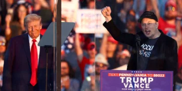 ترامب يواصل تعيينات إدارته ويختار إيلون ماسك لتولي وزارة “الكفاءة الحكومية”