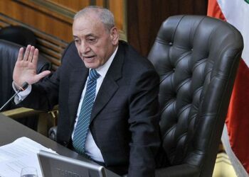 رئيس مجلس النواب اللبناني يُكذب ما نشرته تقارير أمريكية على لسانه حول “حزب الله” ودعم إيران: غير صحيح مُطلقا