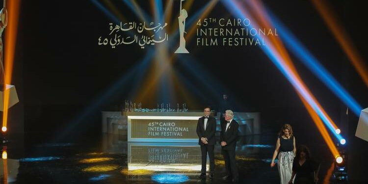 قائمة الجوائز في ختام مهرجان القاهرة السينمائي الدولي بدورته الـ45