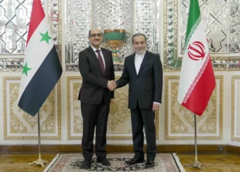 وزير الخارجية السوري خلال لقائه الرئيس الإيراني: توجد محاولات لفصل سوريا عن محور المقاومة.. وهذا الأمر لن ينجح