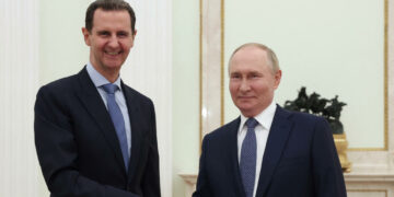 ” سقوط الأسد يكشف عن الضعف الحقيقيّ لروسيا” – في التلغراف