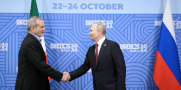 الرئيس الايراني يزور روسيا في 17 كانون الثاني/يناير