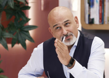 هل يعتزم جمال سليمان الترشح لرئاسة سوريا؟