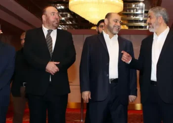 بعد خروجهم من قطر.. الإعلام العبري يكشف عن اسم الدولة التي وافقت على استضافة قادة حركة “حماس” على أراضيها