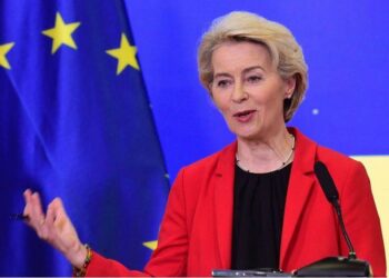 المفوضية الأوروبية: مستعدون للمساهمة في إعادة إعمار سوريا