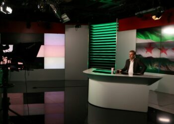 الإعلام السوري ينزع عباءة الأسد فور سقوطه ويرتدي ثوب “الثورة”