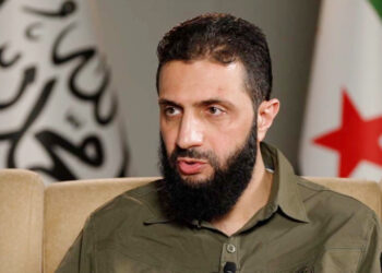 الجولاني: سوريا لن تنخرط في أي حرب أخرى والشعب السوري “مُنهك” جراء أعوام النزاع.. رئيس الحكومة الانتقالية: حان الوقت لينعم السوريون بـ”الاستقرار والهدوء”