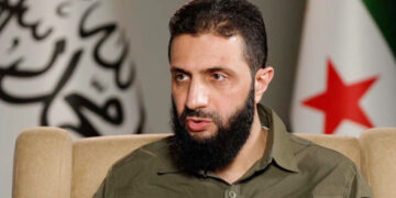 الجولاني: سوريا لن تنخرط في أي حرب أخرى والشعب السوري “مُنهك” جراء أعوام النزاع.. رئيس الحكومة الانتقالية: حان الوقت لينعم السوريون بـ”الاستقرار والهدوء”