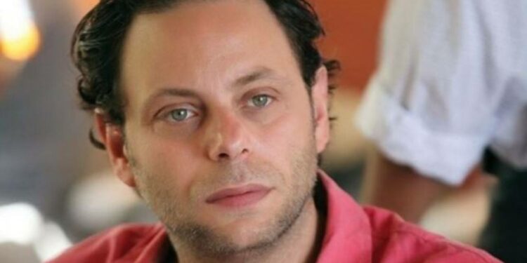 سيف الدين السبيعي: لم أكن يوماً مناصراً للنظام السوري ولقب “الشبيح” يزعجني !