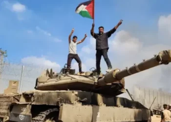 “هآرتس”: 7 أكتوبر كان بداية أحداث غير متوقعة غيرت شكل الشرق الأوسط