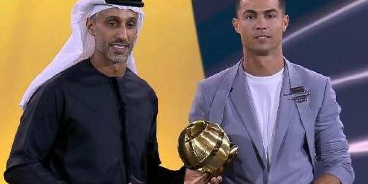 حفل جلوب سوكر.. كريستيانو رونالدو يتوج بجائزة أفضل لاعب فى الشرق الأوسط