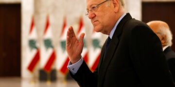 ميقاتي يدعو اللاجئين السوريين في لبنان للعودة إلى بلدهم