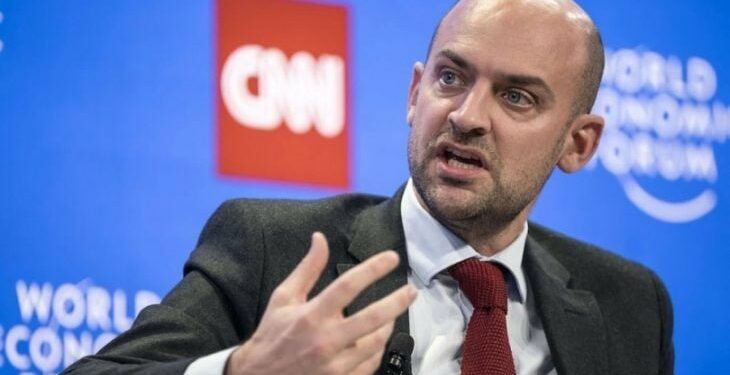 الخارجية الفرنسية تعتبر أيّ تهجير قسري لفلسطينيي غزة “غير مقبول” ومن شأنه تقويض حلّ الدولتين وعنصر مزعزع لاستقرار مصر والأردن.. ووزير إسرائيلي يشيد بخطة ترامب لتهجير الفلسطينيين