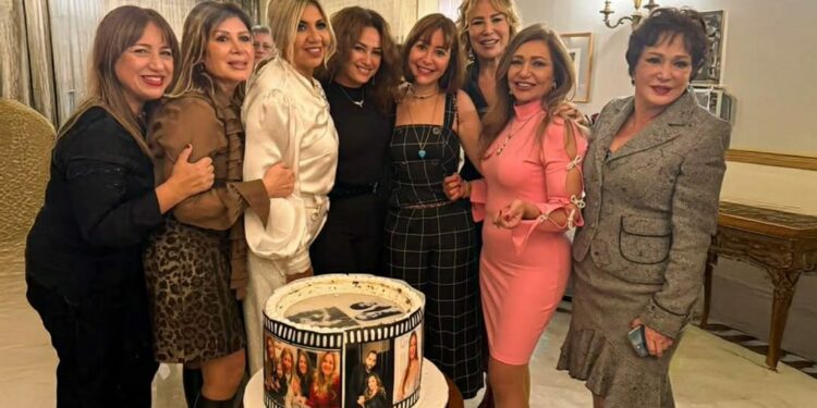 ليلى علوي تحتفل بعيد ميلادها الـ63 وتسترجع ذكريات حياتها الشخصية والفنية