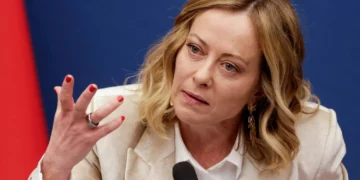 ميلوني تدافع عن ترحيل مسؤول ليبي مطلوب لدى المحكمة الجنائية الدولية !