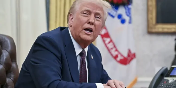 الصفدي ردا على مقترح ترامب نقل سكان غزة: “رفضنا للتهجير ثابت ولا يتغير”.. وتحذير من “تهديد خطير للأردن” ومحاولة لـ”تصفية القضية الفلسطينية” .. والإدارة الأمريكية ستُمارس ضُغوطًا غير مسبوقة على الأردن للقُبول بهذه الخطّة