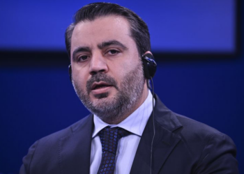 وزير الخارجية في الحكومة السورية المؤقتة : سنفتح الاقتصاد أمام الاستثمارات الأجنبية