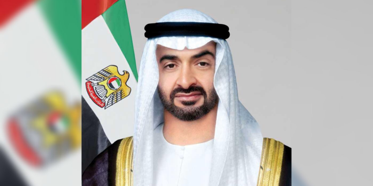 رئيس دولة الإمارات يشهد إطلاق أكبر مشروع للطاقة النظيفة