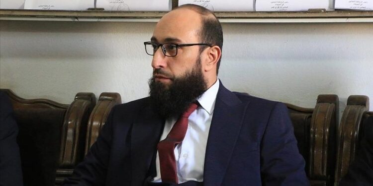 مطالبات بالتحقيق مع وزير العدل السوري بعد تداول مقطعي فيديو يوثقان عمليتي إعدام امرأتين ميدانيا يعود تاريخ نشرهما إلى العام 2015