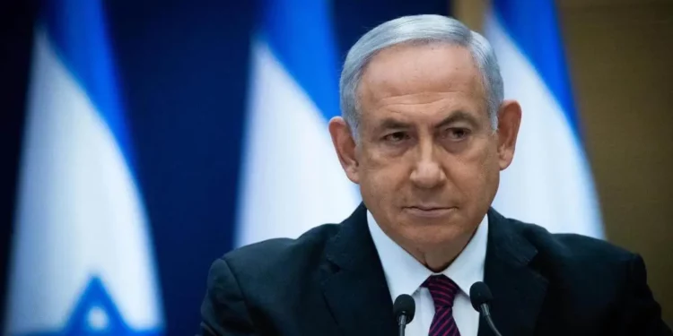 بعد تسليم الأسرى.. نتنياهو يصف ما جرى بـ”الصدمة” ويهدد: “لن تمر مرور الكرام”.. “حماس”: حافظنا عليهم من الموت