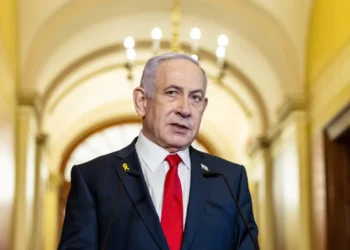 نتنياهو يعقد جلسة تقييم بقيادة الجيش الجنوبية المسؤولة عن العمليات العسكرية في القطاع.. وينفي إجراء مفاوضات المرحلة الثانية لاتفاق تبادل الأسرى