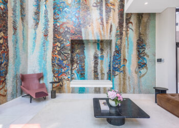 ” ديواني” هشام المظلوم يفوز بثلاثة جوائز دولية في مزج الخط العربي والحرف في فن العمارة المعاصر