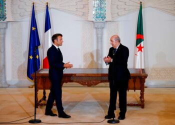 الجزائر تطالب فرنسا بالاعتراف بـ”جرائمها النووية” على أراضيها