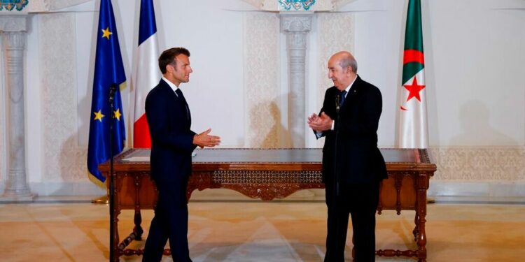 الجزائر تطالب فرنسا بالاعتراف بـ”جرائمها النووية” على أراضيها