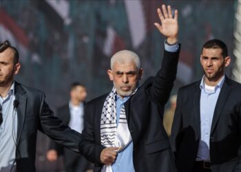 بقائمة جديدة.. حماس تعلن أسماء 16 من قادتها قتلتهم إسرائيل بغزة.. وصلاة الغائب في أنحاء مختلفة بغزة على أرواح القادة الشهداء على رأسهم الشهيد محمد الضيف