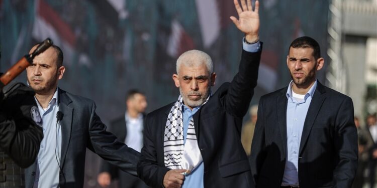 بقائمة جديدة.. حماس تعلن أسماء 16 من قادتها قتلتهم إسرائيل بغزة.. وصلاة الغائب في أنحاء مختلفة بغزة على أرواح القادة الشهداء على رأسهم الشهيد محمد الضيف