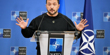 أوكرانيا ترفض التنازل لترامب عن 50% من معادنها النادرة