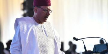 الأمم المتحدة تطالب بالإفراج الفوري عن رئيس النيجر السابق بازوم ..