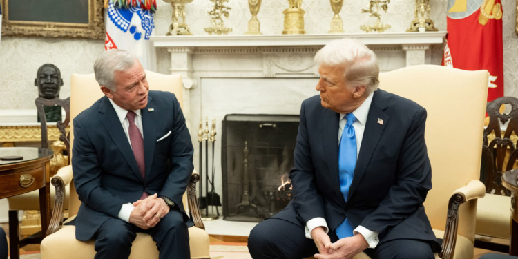 خلال لقاء ملك الأردن.. ترامب يكشف تفاصيل خطة غزة