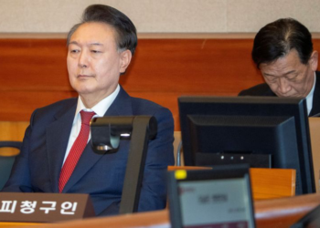 الرئيس الكوري الجنوبي أثناء محاكمة عزله: لم أرتكب تمردا