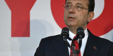 تركيا.. صدور حكم بحق رئيس بلدية إسطنبول أكرم إمام أوغلو والمعارضة تهاجم أردوغان