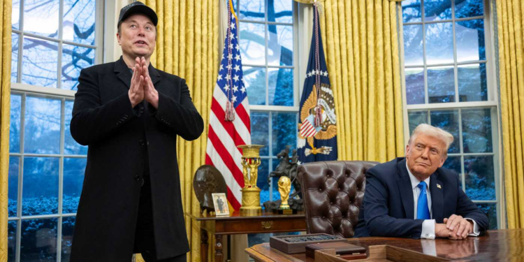 إيلون ماسك يؤيد انسحاب الولايات المتحدة من الناتو