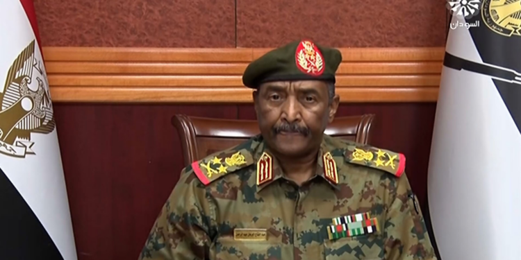 البرهان ينفي إمكانية التفاوض مع الدعم السريع ويؤكد استمرار القتال لإنهاء التمرد