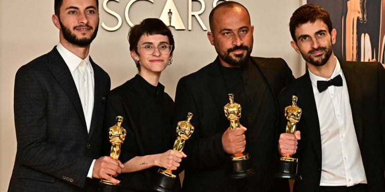 فيلم فلسطيني إسرائيلي يحصد جائزة أوسكار أفضل وثائقي
