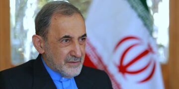 مستشار خامنئي يوجه تحذيرا صارمًا إلى تركيا: إيران لن تصمت أمام المبالغات ويجب عليكم الالتزام بآداب الدبلوماسية