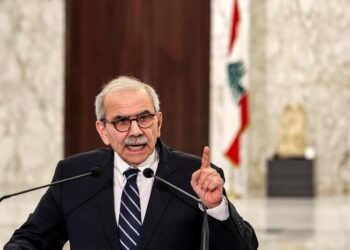 رئيس الحكومة اللبنانية: الوقت حان لاحتكار القوات الشرعية للسلاح وبناء دولة قوية ويجب أن نتعلم من مآسي الحرب