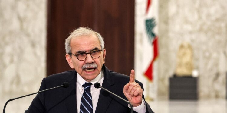 رئيس الحكومة اللبنانية: الوقت حان لاحتكار القوات الشرعية للسلاح وبناء دولة قوية ويجب أن نتعلم من مآسي الحرب