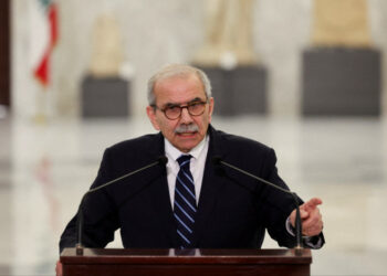 سلام: حصر السلاح وبسط سلطة الدولة اللبنانية على طاولة الحكومة قريبا